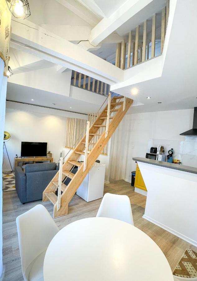 Maisonnette Le Faubourg - Centre Ville, Terrasse Et Netflix Белфор Екстериор снимка